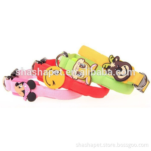 Puppy dog pet collar with elastic dog collars